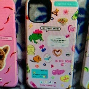 SHEIN Pink Frog and Heart Pattern Phone Case